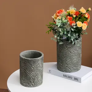 批发乡村手工雕刻设计圆筒混凝土装饰大花瓶花卉复古花瓶客厅花瓶