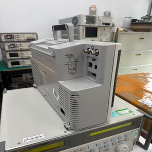 Oscilloscope à signaux mixtes Keysight MSOX6004A, bande passante 6 GHz, 20 GSa/s, 4 canaux analogiques, 16 canaux numériques MSO - Product Image 3