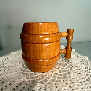 Taza de bebida estilo barril de diseño único, muy vendida, copa de vino decorativa, artículos de bar hechos a mano para entretenimiento y cenas en el hogar. - Product Image 1