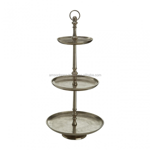 Présentoir à gâteaux en aluminium à 2 niveaux Plateau de service martelé avec poignée en anneau Supports à gâteaux en métal et laiton - Product Image 5