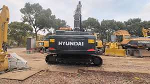 Excavatrices hydrauliques sur chenilles Hyundai modèle 220 utilisées - Product Image 4