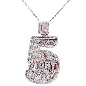 Pendentif personnalisé en moissanite numéro 5, breloque lettre sertie de pierres, plaqué or 14 carats, argent, bijoux unisexe - Product Image 1