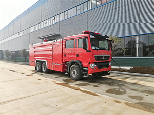 Camion de pompiers HOWO TX 6x4 à grand réservoir d'eau, poids lourd, 12000L, pour la station de pompiers de la ville et les opérations de sauvetage - Product Image 5