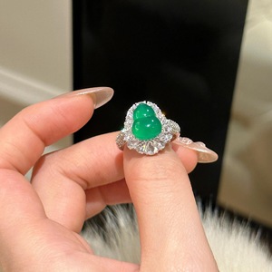 Bague en chalcédoine verte en forme de gourde, nouveau style chinois, argent pur S925, bague sertie de diamants, bijoux de niche uniques - Product Image 3