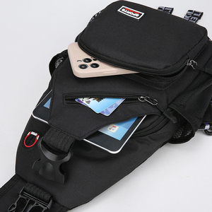 Élégant sac de poitrine pour hommes fermeture éclair pratique Design extérieur avec Logo personnalisé prise casque Durable Oxford voyage à la mode - Product Image 5