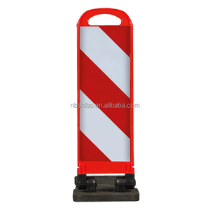 Panneaux <span class=keywords><strong>de</strong></span> <span class=keywords><strong>signalisation</strong></span> pliants Flaxable Barrières d'avertissement réfléchissantes Balises <span class=keywords><strong>de</strong></span> construction portables pliables <span class=keywords><strong>Signalisation</strong></span> temporaire - Product Image 3