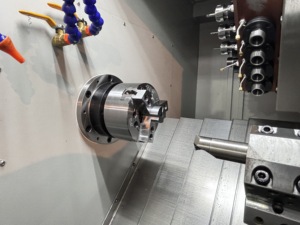 Torno educativo para escuelas secundarias HS HANSUN Modelo 6Y, mini torno de torreta, eje Y único de 3 ejes, diámetro máximo de 400 mm, cama inclinada de servicio ligero - Product Image 5