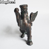 Statue de lion antique avec des ailes en fonte de fer, sculpture de table en métal griffon, figurine peinte pour la décoration de la maison