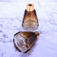 Personnalisé Vide 60ml DIY Diamant Bouteille En Verre Ménage Salon Arôme Huile Aromathérapie Roseau Diffuseur Bouteille En Verre