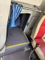Autocar de tourisme diesel d'occasion de 2015, 39 places, pour les voyages longue distance, les transferts aéroportuaires et les services touristiques