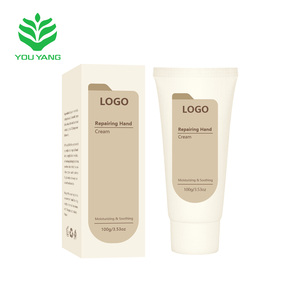 Crema de Manos Humectante e Iluminadora con Niacinamida Personalizada de Fábrica para Reparar las Manos y Prevenir la Sequedad y las Grietas - Product Image 1