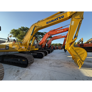 รถขุดไฮดรอลิก Komatsu PC220-8 มือสอง สภาพดี ขนาด 22 ตัน สำหรับงานดินและงานก่อสร้าง - Product Image 3