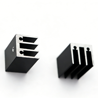Radiateur en aluminium anodisé noir de qualité supérieure pour la conception moderne de circuits imprimés