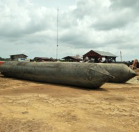 1.8M X 24M 인도네시아 조선소 보트 리프트 에어백