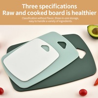 Juego de 3 Tablas de Cortar de Plástico con Código de Color, Tablas de Cortar Nórdicas Macaron con Orificio Triangular para Colgar, Superficie Antideslizante