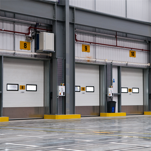 Portes <span class=keywords><strong>de</strong></span> <span class=keywords><strong>garage</strong></span> modernes d'occasion avec conception coupe-vent, surface finie et options <span class=keywords><strong>de</strong></span> petites portes et fenêtres - Product Image 5