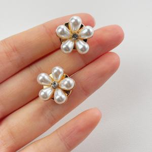 卸売 エレガントな花柄 亜鉛合金 カフスボタン デリケートなスタイル 多用途 衣類アクセサリー 婚約祝い 結婚式 パーティー フォーマル - Product Image 5