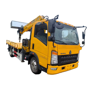 Gru su Camion Multifunzione Tre-in-Uno Howo da 20 Metri per Operazioni ad Alta Quota per Caricare Merci - Product Image 1