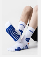 Chaussettes de course mi-mollet en tissu éponge avec logo personnalisé, anti-humidité, respirantes, anti-boulochage, antidérapantes, durables, pour le basketball
