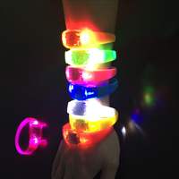 LED Glow Armbanden met Geluidsgestuurde Functie voor Feesten, Kerstmis, Afstuderen, Valentijnsdag, Concerten, Nieuwjaar en Aanmoedigingsattributen