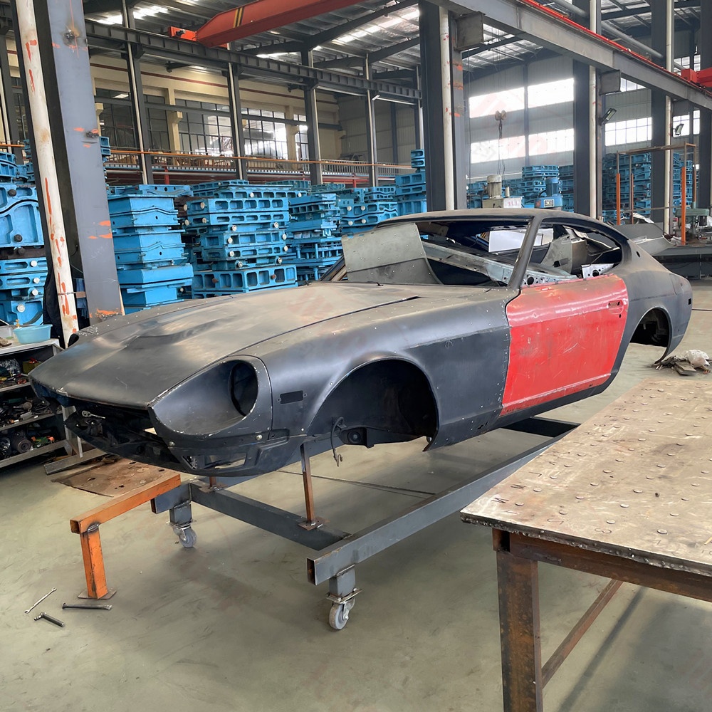 doorzo Datsun 240Z Car Front Door - High Quality OEM Parts