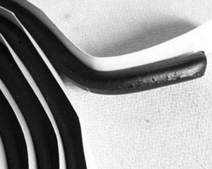 Ruban d'étanchéité en caoutchouc butyle EDPM épais pour fenêtre et <span class=keywords><strong>pare</strong></span>-<span class=keywords><strong>brise</strong></span> Mastic butyle pour le toit Patching Boat Sealing Bande d'étanchéité étanche - Product Image 4