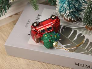 Ensemble d'arbre de Noël rouge incassable et écologique avec ornement de <span class=keywords><strong>voiture</strong></span> classique pour des décorations de Noël sûres pour la famille - Product Image 1