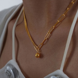 Collar con Colgante de Acero Inoxidable Original, Moderno, Impermeable y Antideslustre, Chapado en Oro de 14k y 18k para Mujer y Hombre - Product Image 1