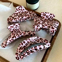 Pinces à cheveux en acétate à imprimé léopard en gros, grandes pinces à cheveux ovales en spirale, accessoires de mode pour femmes