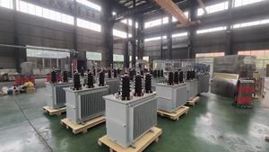 Transformateur immergé dans l'huile Longjian 1600 kVA 20 kV 400 V, abaisseur de tension 50 Hz pour distribution d'énergie – Usine avec 35 ans d'expérience - Product Image 3