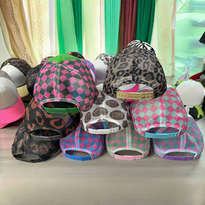 Tùy Chỉnh Lưới Màu Thêu In Logo Chất Lượng Cao 5 Bảng Điều Chỉnh Lưới <span class=keywords><strong>Snapback</strong></span> Mũ Trống Polyester Đồng Bằng Cổ Điển Trucker Mũ - Product Image 4