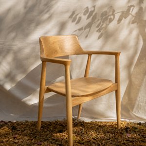 Chaise de salon ergonomique en teck de style mid-century, faite à la main - Robuste et élégante pour la maison, l'appartement, l'hôtel et l'extérieur - Product Image 5
