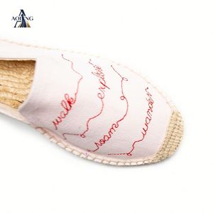 Alpargatas Planas de Lona Rosa con Bordado Floral Rojo, Plantilla Cómoda, Calzado Casual Diario Sencillo para Mujer - Product Image 6