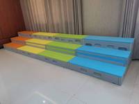 Chaire de chœur modulaire pliable portable - Scène de chœur multifonctionnelle avec capacité de charge de 2000 kg pour une utilisation en intérieur et en extérieur dans les écoles