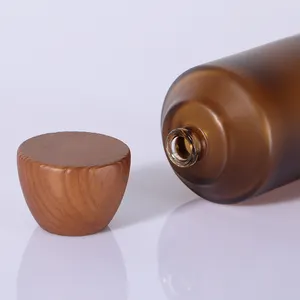 30ml 50ml 100ml bouteille de parfum en verre de haute qualité cylindrique transparente avec couvercle en bois