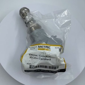 Raccord coudé Metrix 1/2 pouce en acier inoxydable certifié IECE Modèle 8200-008-IEC - Product Image 1