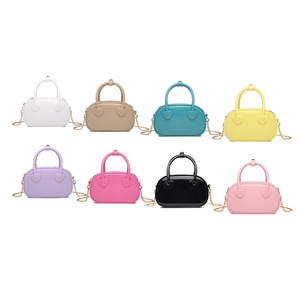 Borsa Portatile in PVC Stile Primaverile, Borsa a Tracolla Colorata, Borsa a Cuscino con Catena per Signore - Product Image 2
