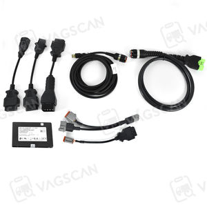 Adaptador de plástico con cables USB para conectar dispositivos marinos - Product Image 5