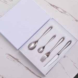 Ensemble de couverts en acier inoxydable 304 de style européen, 4 pièces - Product Image 3