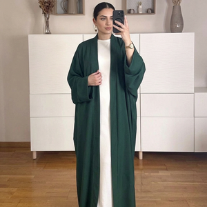 Abaya longue verte unie faite à la main pour femme, best-seller, ouverte sur le devant, longueur ras du sol, robe modeste, abaya de mariage faite à la main, Dubaï - Product Image 1