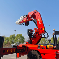Grue arrière pour chariot élévateur CC1200ZB8+1 (25 tonnes) avec moteur pour usage en construction - Utilisé - Flèche télescopique