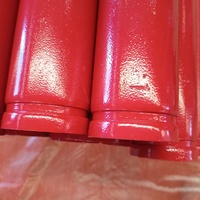 Tuyau en acier galvanisé ERW FM UL pour sprinklers anti-incendie, conforme à la norme ASTM A795 SCH40, finition époxy rouge RAL3000, extrémités filetées rainurées avec protection d'extrémité