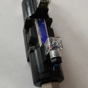 สถาบันวิจัยน้ำมันยูซี วาล์วระบายแรงดันสูง รุ่น DSG-03-3C60-C-D24-N1-50 วัสดุเหล็กสำหรับสื่อน้ำมัน - Product Image 2