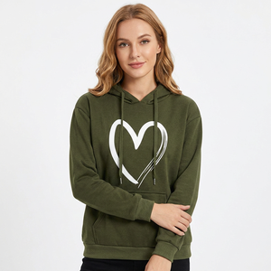 Sweat à capuche décontracté pour femme en molleton vert olive, écologique, à manches longues, avec logo sur le devant - Product Image 1