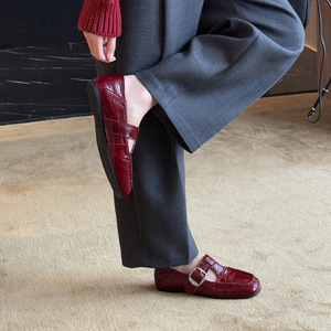 2026 Bestseller New Arrival Women Premium Texture Mini Leather Shoes Fashion Comfortable Versatile Casual Daily <b>Flats</b> - Product Image 3