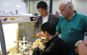 Macchina di conteggio dei Chip dei componenti elettronici industriali dei raggi X del contatore dei raggi X del Chip della bobina di alta precisione Offline per il pwb di smt smd - Product Image 4