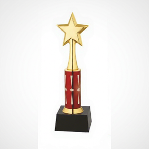 Trofeo Estrella con Columna Roja y Acabado Dorado, Modelo 739/C Grabado con Láser para Reconocimiento Deportivo y de Juegos - Product Image 1