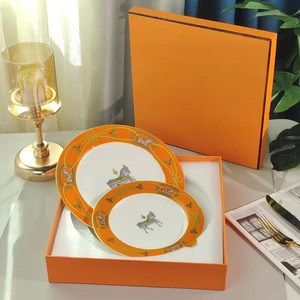 Factory Price Best Selling Horse Brand Luxury Bone China Plates Cups and Saucers Set with Gift Box - Product Image 3