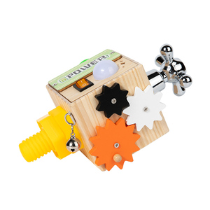 Cubo de Actividades Montessori para Niños con Autismo y TDAH, Cubo Sensorial LED para Niños Pequeños, Cubo de Actividades de Madera para Bebés - Product Image 2