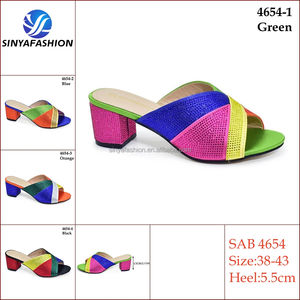 รองเท้าแตะแฟชั่นสีฟ้ารอยัลรองเท้าแตะส้นสูงสำหรับผู้หญิงรองเท้าแตะดีไซน์ประดับพลอยเทียม - Product Image 5